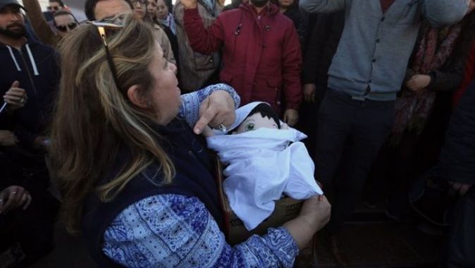 Tunus&#039;ta 12 bebeğin ölümüne tepkiler büyüyor