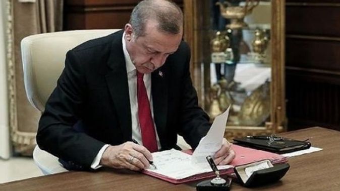 Erdoğan görevden aldı! Resmi gazetede yayımlandı