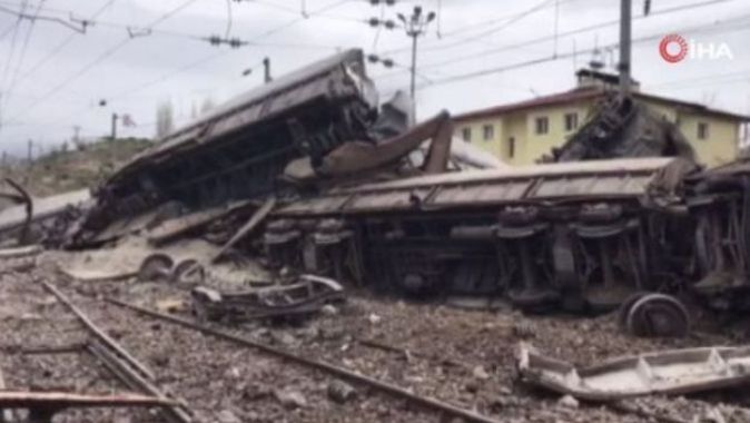 Malatya’da yük treni devrildi: 2 yaralı