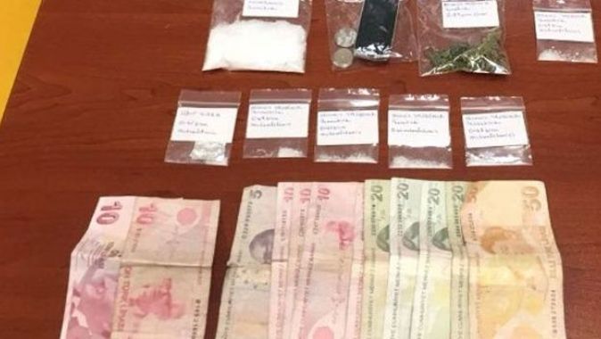 Uyuşturucu tacirlerine operasyon: 9 kişi tutuklandı