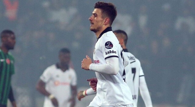 Beşiktaş&#039;ta iki yıldız Trabzonspor maçında yok