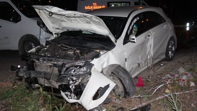 Elazığ&#039;da otomobiller çarpıştı: 7 yaralı