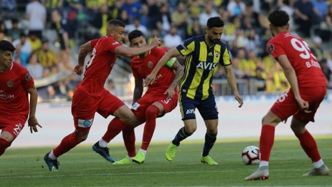 Fenerbahçe sezonu 6. sırada tamamladı (Fenerbahçe 3-1 Antalyaspor)