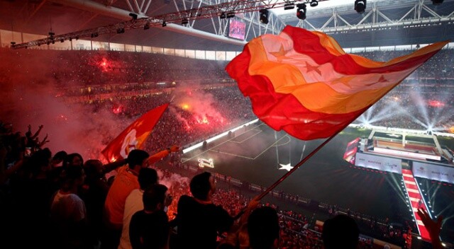 Galatasaray 22. şampiyonluk kupasını aldı!