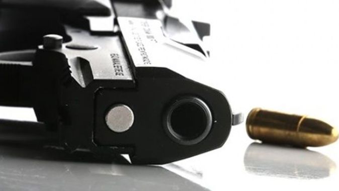 Kağıthane’de polis memuru, meslektaşının beylik tabancasıyla intihar etti