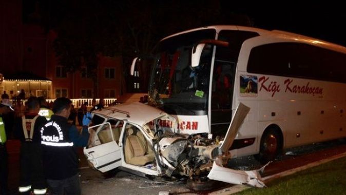 Kırşehir&#039;de feci kaza: 3 ölü