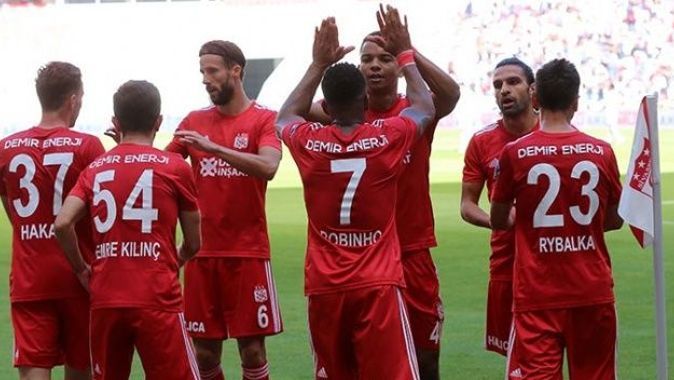 Sivasspor&#039;un 8 maçlık galibiyet hasreti sona erdi