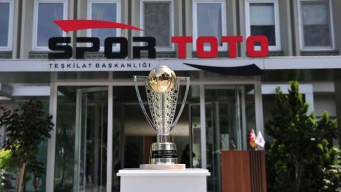Spor Toto Süper Lig 2018-2019 sezonu şampiyonluk kupası Ankara’da tanıtıldı