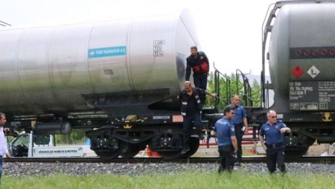 Trenin çarptığı kadın hayatını kaybetti
