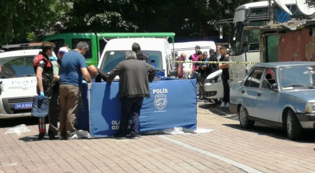 Zeytinburnu&#039;nda bir kişi aracında ölü bulundu