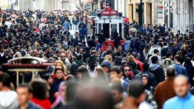 300 bin seçmen İstanbul’a taşınacak