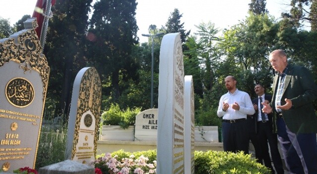 Erdoğan, 15 Temmuz şehidi Erol Olçok’un mezarını ziyaret etti