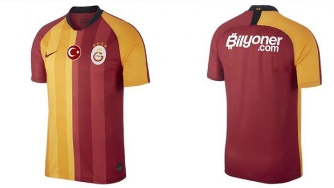 Galatasaray’ın gelecek sezon iç sahada giyeceği forma belli oldu