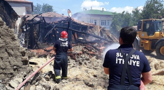 Amasya’da samanlık yangını: 10 ton saman kül oldu