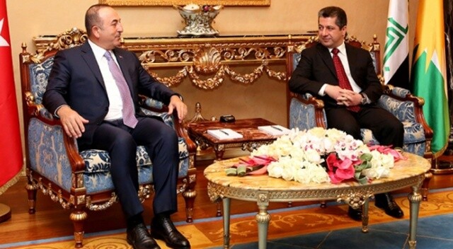 Bakan Çavuşoğlu, Mesrur Barzani ile telefonla görüştü