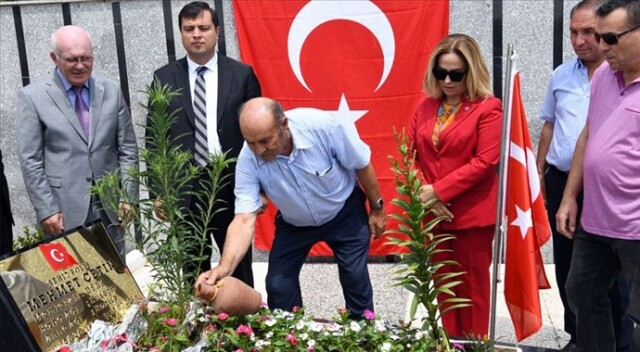 Cumhurbaşkanı Erdoğan&#039;ın koruması, mezarı başında anıldı