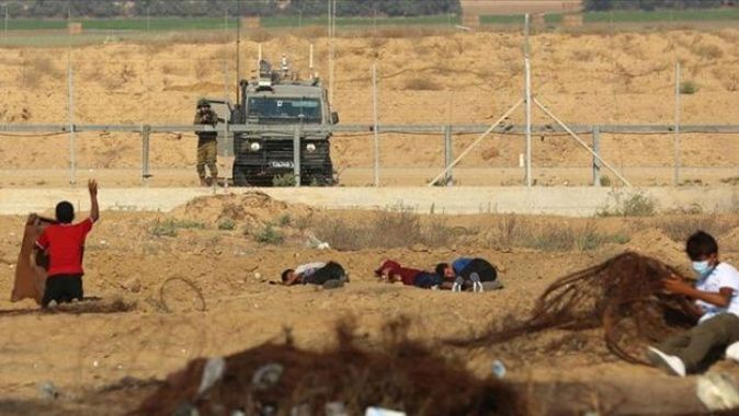 İsrail askerleri Gazze sınırında 24 Filistinliyi yaraladı