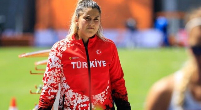 Milli sporcu Eda Tuğsuz&#039;dan gümüş madalya