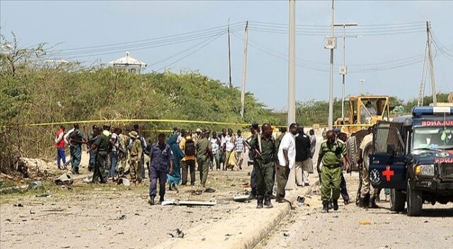 Somali&#039;de bombalı saldırı: 10 ölü