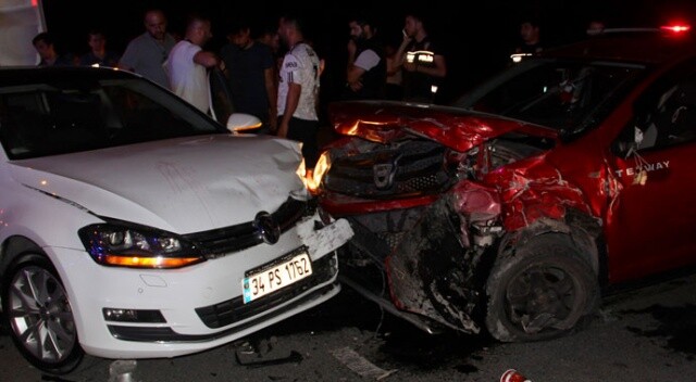 Başakşehir&#039;de maç çıkışı taraftarlar kaza yaptı: 4 yaralı