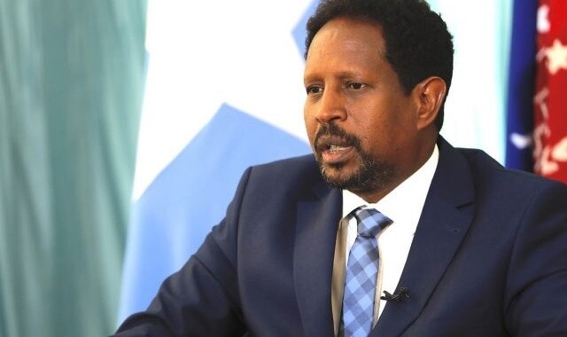 İntihar saldırısında yaralanan Mogadişu Belediye Başkanı Yarisow hayatını kaybetti
