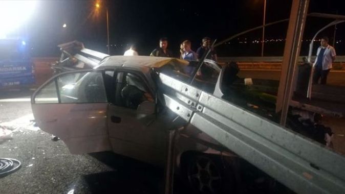 İzmir-İstanbul Otoyolu&#039;nda kaza: 3 ölü, 2 yaralı