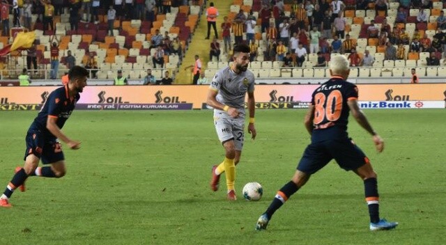 Medipol Başakşehir lige &#039;Buruk&#039; başladı