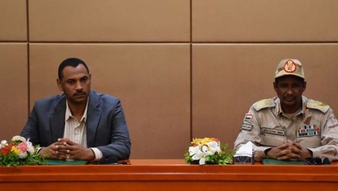 Sudan&#039;da Anayasal Bildiri anlaşması imzalandı