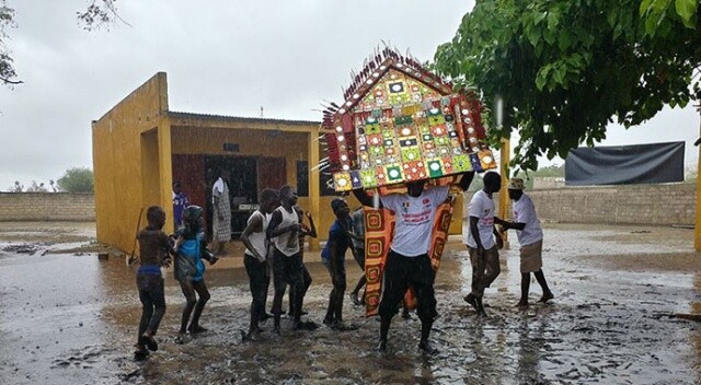TİKA gönüllüleri Senegal&#039;e &#039;yağmurla&#039; geldi