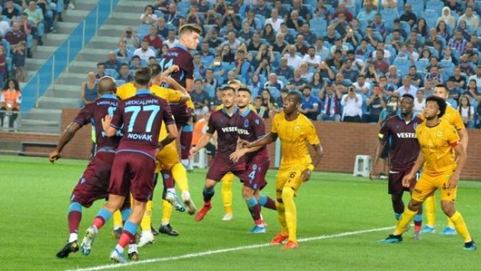 Trabzonspor, Malatyaspor&#039;u evinde 2-1 mağlup etti