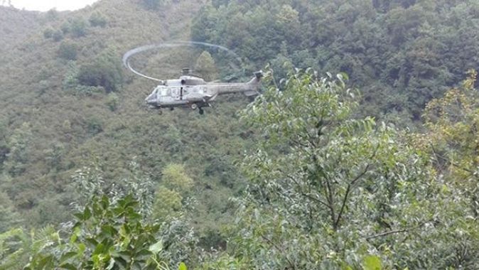 TSK helikopterleri Terme&#039;de 17 kişiyi kurtardı
