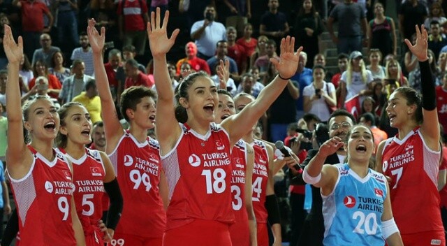 A Milli Kadın Voleybol Takımı yarı finalde