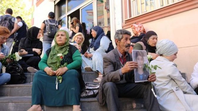 Aileler kararlı: HDP’liler tehdit ediyor, kimseden korkmuyoruz!