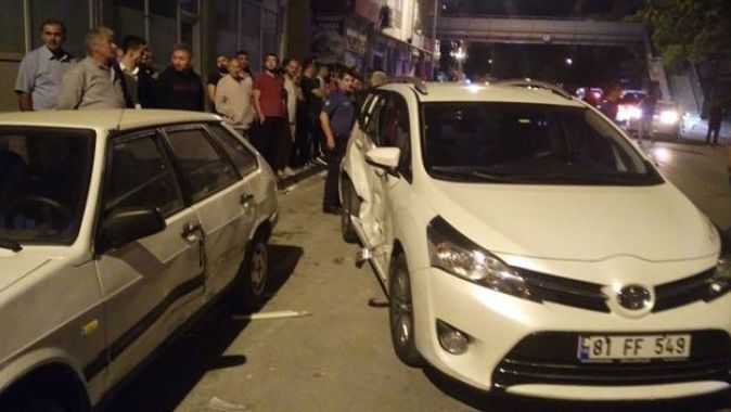 Amasya&#039;da zincirleme trafik kazası: 4 yaralı