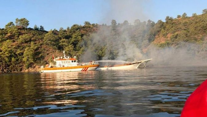 Fethiye&#039;de gulet teknede yangın: 1 ölü, 4 yaralı