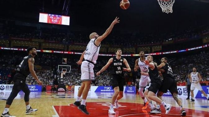 FIBA Dünya Kupasında ikinci tura yükselen son takım Yunanistan