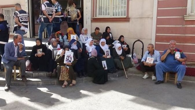 HDP önünde eylem 16. gününde! Bekleyen aile sayısı 40’a yükseldi