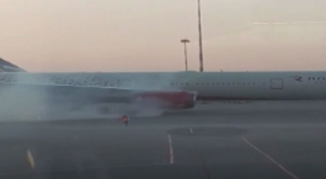 Rusya&#039;da kalkışa hazırlanan yolcu uçağının motoru alev aldı