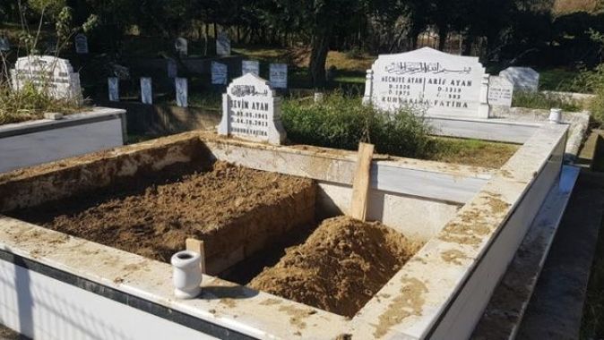 Adli Tıp&#039;ta cenazeler karıştı: Afrikalı Çatalca&#039;ya gömüldü
