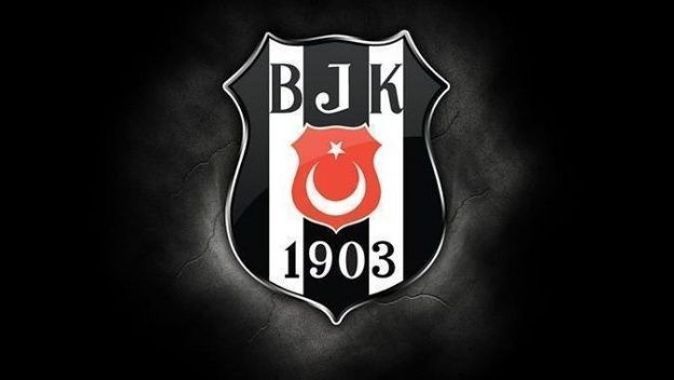 Beşiktaş&#039;ta taraftardan yönetime büyük destek