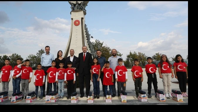 Cumhurbaşkanı Erdoğan, Samsunlu öğrencilerle bir araya geldi