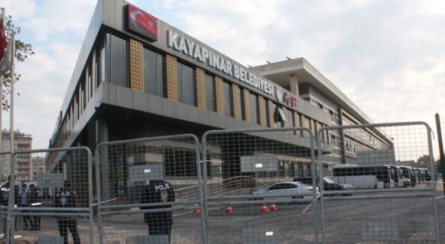 Diyarbakır’da HDP&#039;li 3 belediyeye kayyum atandı