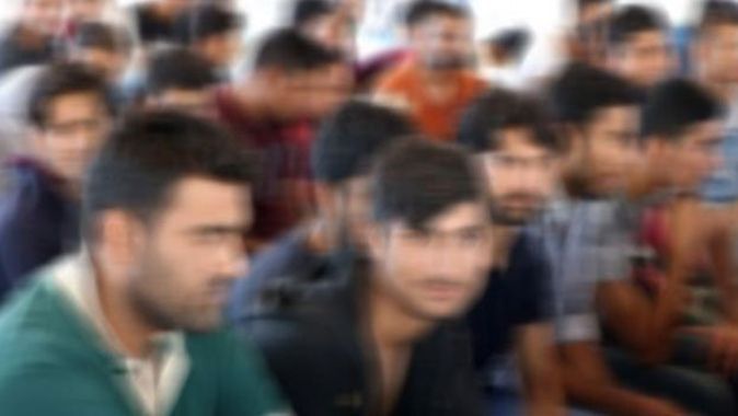 Edirne&#039;de 855 düzensiz göçmen yakalandı