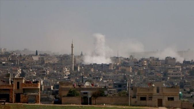 İdlib&#039;e hava ve kara saldırıları sürüyor