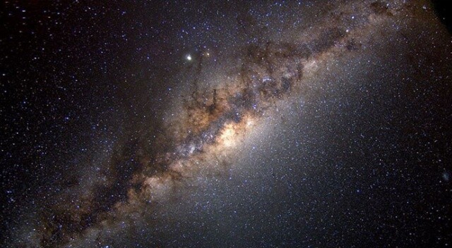 Samanyolu Galaksisi&#039;nin merkezinde 3,5 milyon yıl önce patlama olmuş