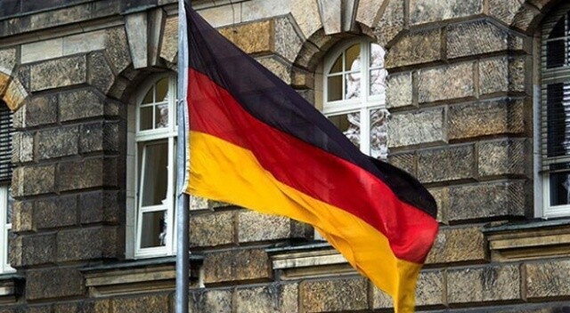 Alman vatandaşı DEAŞ’lı iki kadın terörist ülkelerine gönderildi