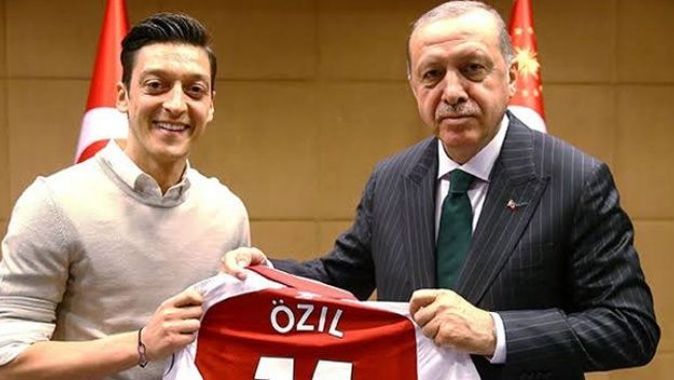 Almanya&#039;dan sürpriz Mesut Özil itirafı!