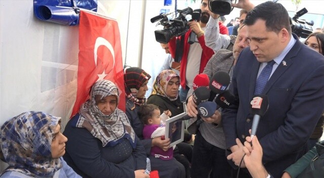 AP üyesi Diyarbakır annelerini ziyaret etti