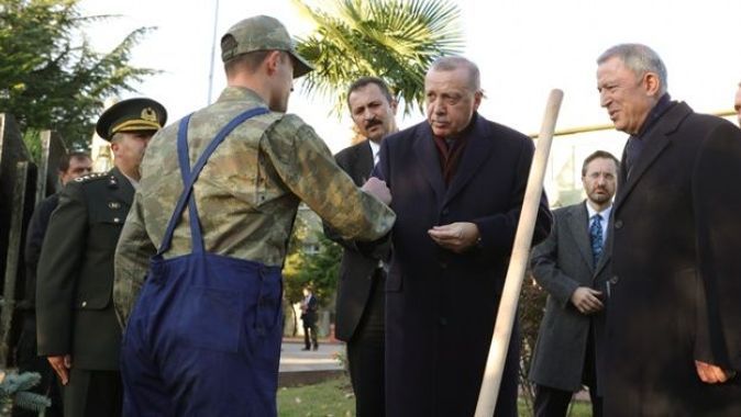 Cumhurbaşkanı Erdoğan‘dan tezkeresine 10 gün kalan askere hediye
