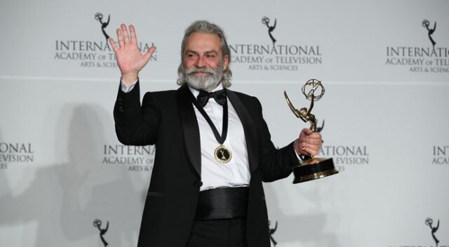 Haluk Bilginer&#039;e Uluslararası Emmy ödülü